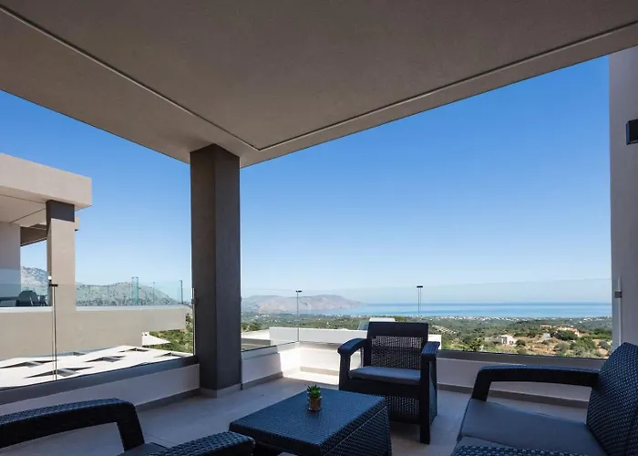 Four Horizons Luxury Villas